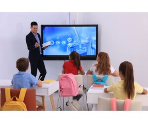 tabla inteligenta utilizata la scoala